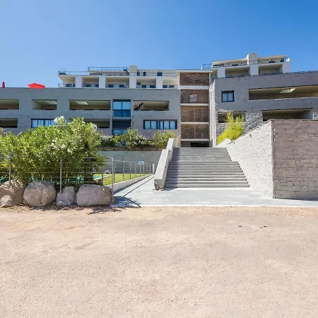 Chateau By Interhome * Порто-Веккьо