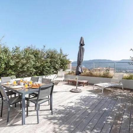 Апартаменты Chateau By Interhome