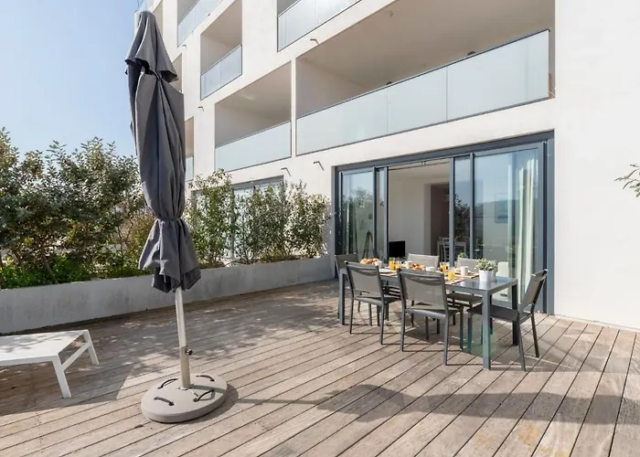 Appartamento Chateau By Interhome